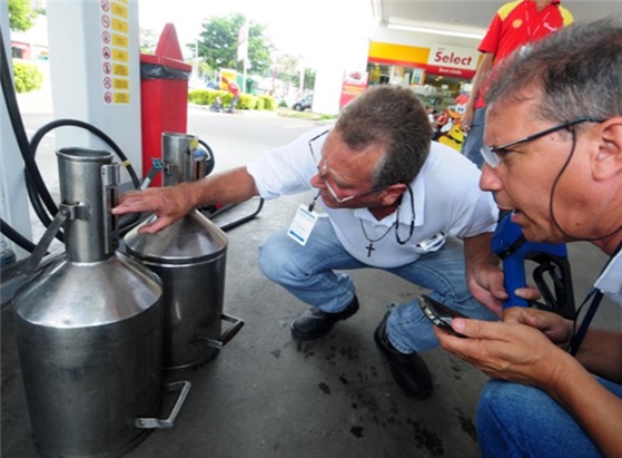 Operação foi a maior já realizada de maneira simultânea em Poços de Caldas. Foto: Omar Freire / Imprensa MG