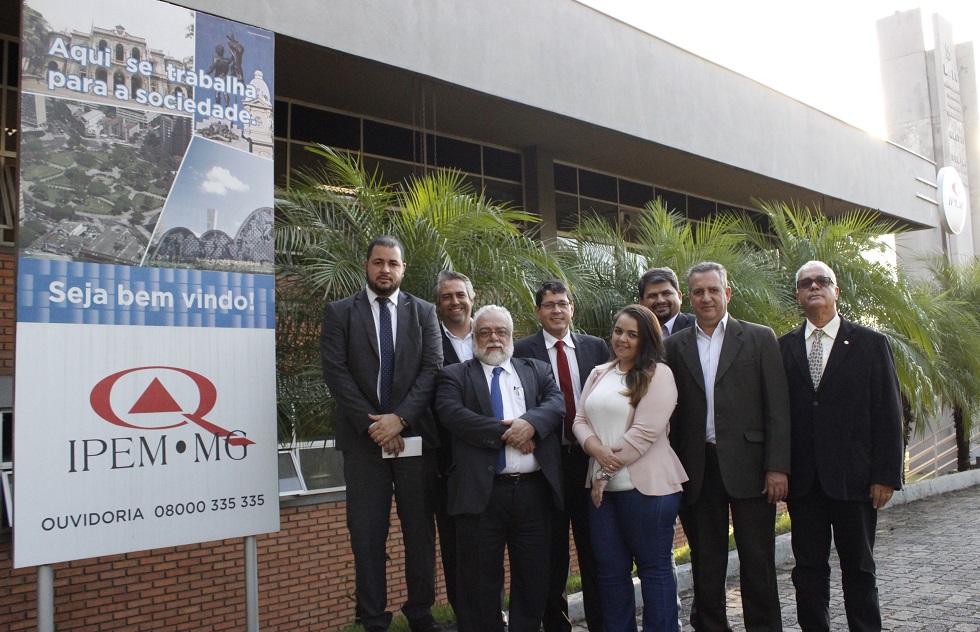 Diretoria do Inmetro em visita ao Ipem-MG. Foto: Fernanda Toussaint / Ipem-MG