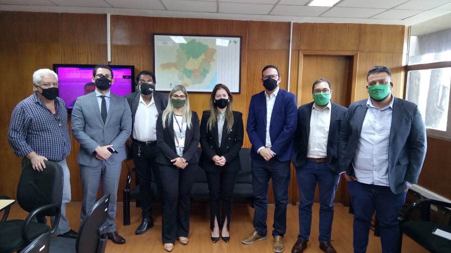 Reunião da diretoria do Ipem-MG, deputado Wendel Mesquita, Sincavir, ACAT e taxista. Foto: Divulgação / Ipem-MG