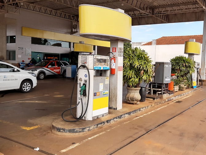 Oito postos da região foram fiscalizados pelo Ipem-MG, em parceria com a ANP e SEF. Foto: Divulgação/Ipem-MG