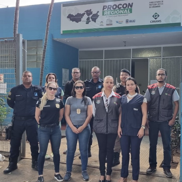 Ipem-MG durante força tarefa de fiscalização de Postos de Combustíveis em Pirapora. Foto: Divulgação / Ipem-MG